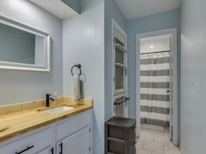 4307 1st ST S 101, Austin TX 78745