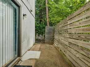 4307 1st ST S 101, Austin TX 78745