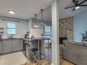 4307 1st ST S 101, Austin TX 78745