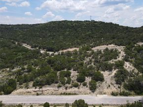 8007 Arapaho TRL, Lago Vista TX 78645