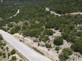 8007 Arapaho TRL, Lago Vista TX 78645