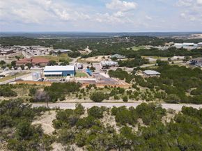 8007 Arapaho TRL, Lago Vista TX 78645