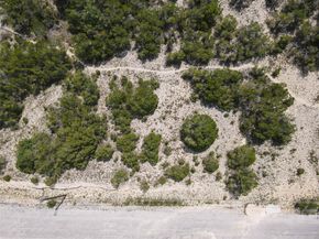 8007 Arapaho TRL, Lago Vista TX 78645