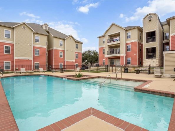 1901 Crossing PL 3101, Austin TX 78741