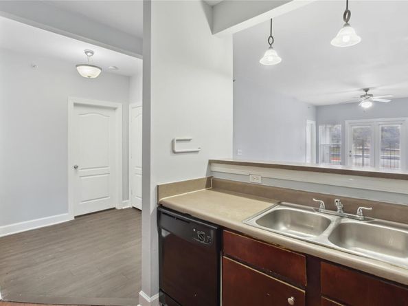 1901 Crossing PL 3101, Austin TX 78741