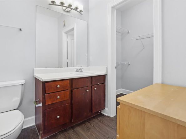 1901 Crossing PL 3101, Austin TX 78741