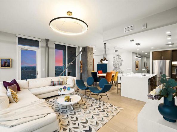 301 West Ave 3605, Austin TX 78701