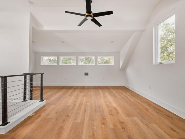 3307 Kay ST 1, Austin TX 78702