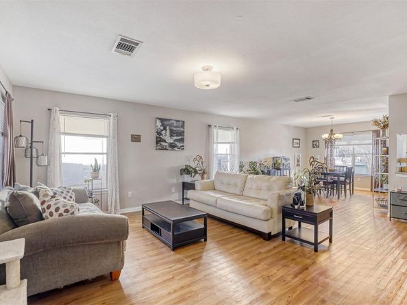 1704 Treeline DR, Cedar Park TX 78613