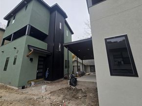 2818 E 22nd ST 2, Austin TX 78722