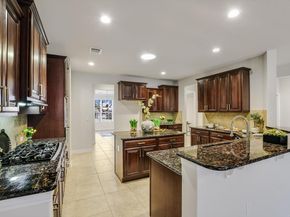 317 Yellow Rose TRL, Georgetown TX 78633