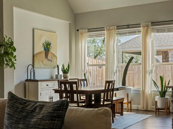 2021 Bear Creek DR, Leander TX 78641