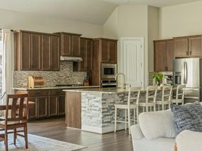 2021 Bear Creek DR, Leander TX 78641