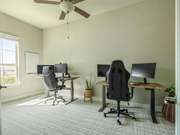 2021 Bear Creek DR, Leander TX 78641