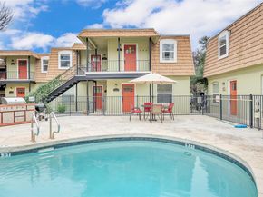 1500 East Side DR 219 A, Austin TX 78704