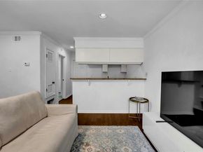 1500 East Side DR 219 A, Austin TX 78704