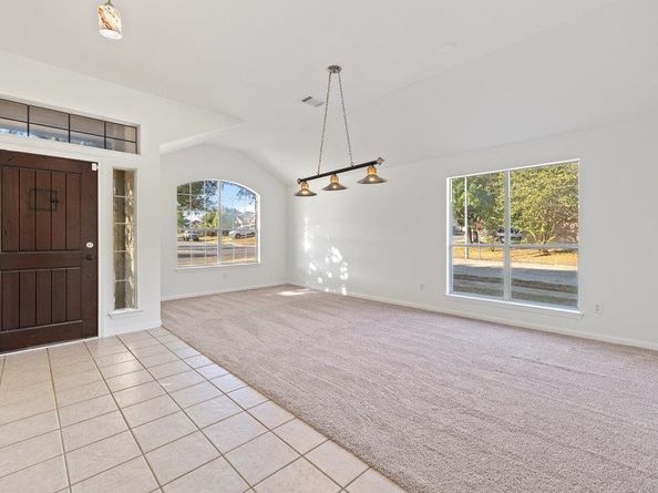 305 Plumbago DR, Pflugerville TX 78660