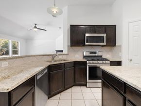 305 Plumbago DR, Pflugerville TX 78660