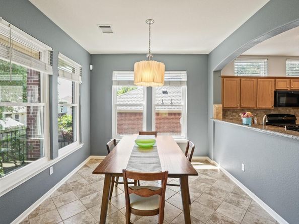 3725 Birdhouse DR, Round Rock TX 78665