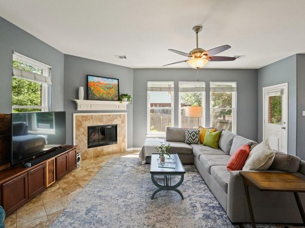 3725 Birdhouse DR, Round Rock TX 78665