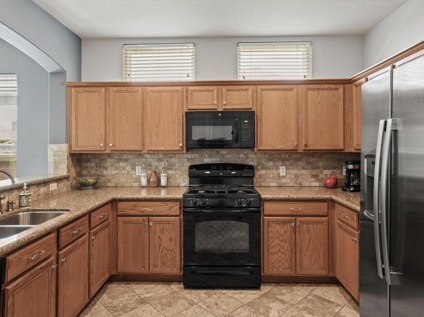 3725 Birdhouse DR, Round Rock TX 78665