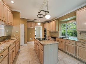 7615 Yaupon DR, Austin TX 78759