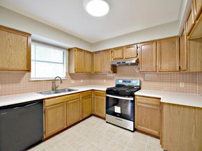 13329 Black Canyon DR, Austin TX 78729