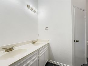 2100 Buckeye LN, Round Rock TX 78664