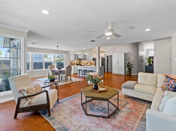 1401 Mulberry WAY