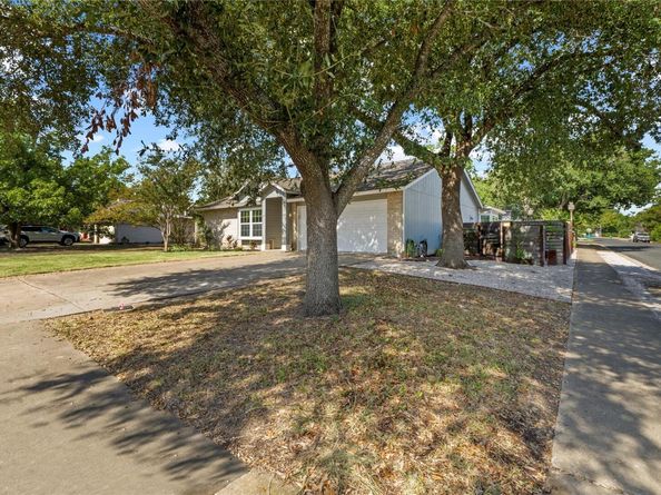 1401 Mulberry WAY, Cedar Park TX 78613