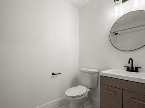 909 Reinli ST 103, Austin TX 78751