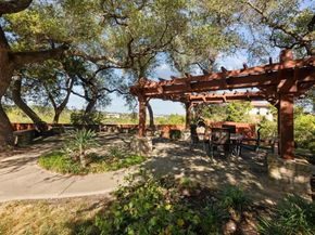 8200 Southwest PKWY 604, Austin TX 78735