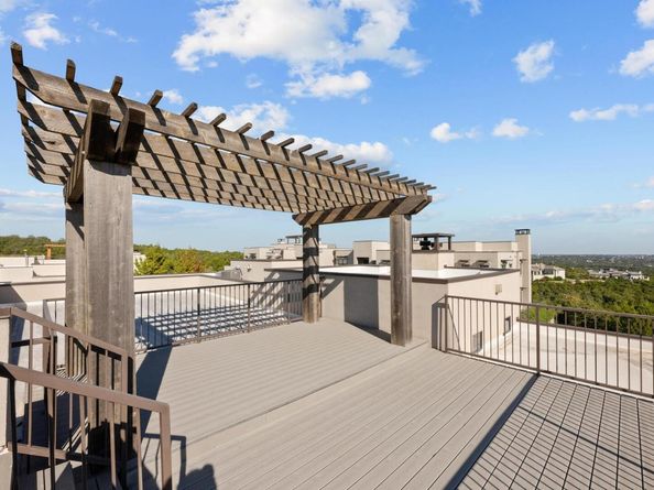 8200 Southwest PKWY 604, Austin TX 78735