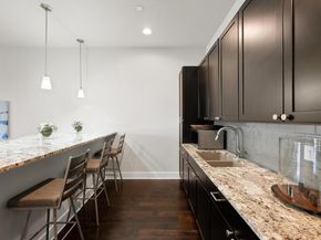 8200 Southwest PKWY 604, Austin TX 78735