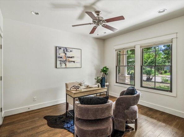 2606 W 49th ST, Austin TX 78731