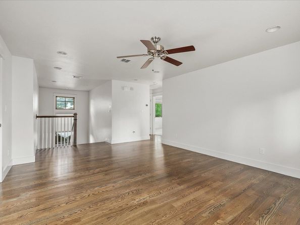 2606 W 49th ST, Austin TX 78731