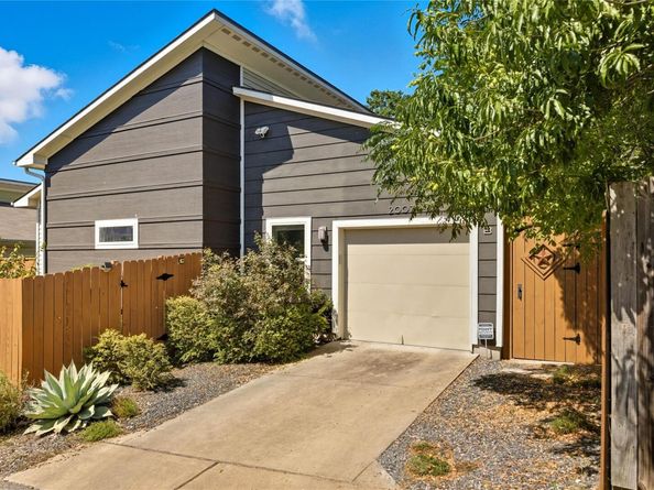 2007 Sl Davis Ave B, Austin TX 78702