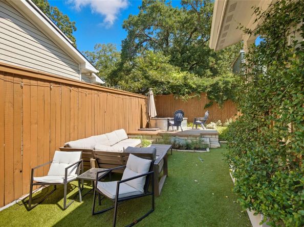 2007 Sl Davis Ave B, Austin TX 78702