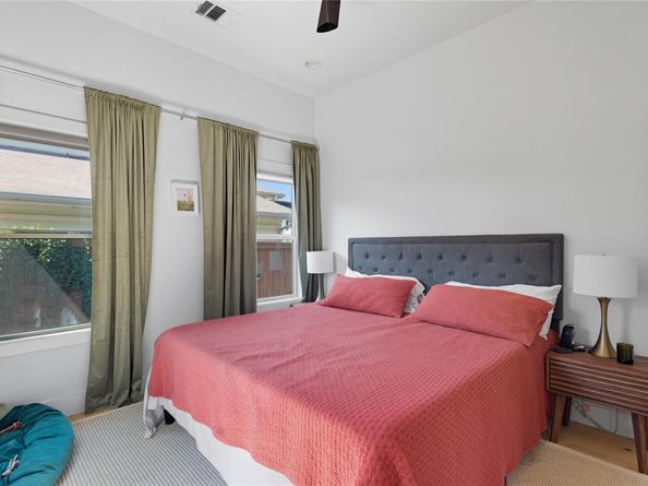 2007 Sl Davis Ave B, Austin TX 78702