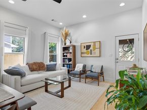 2007 Sl Davis Ave B, Austin TX 78702