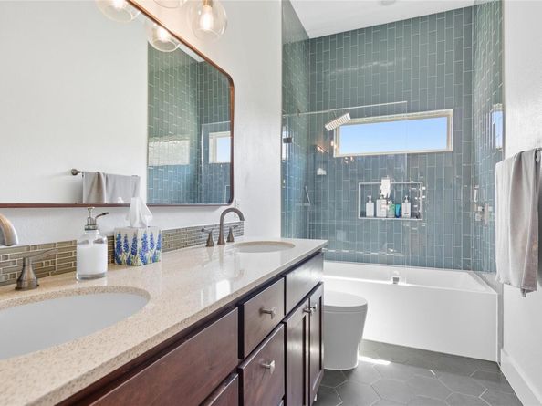 2007 Sl Davis Ave B, Austin TX 78702