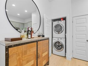 2007 Sl Davis Ave B, Austin TX 78702