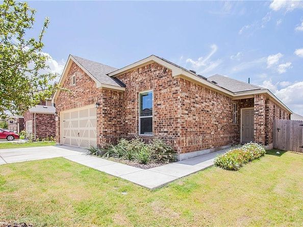 811 Sawbuck DR, Pflugerville TX 78660