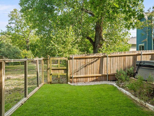 14803 Great Willow DR, Austin TX 78728