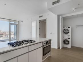 313 W 17th ST 1202, Austin TX 78701