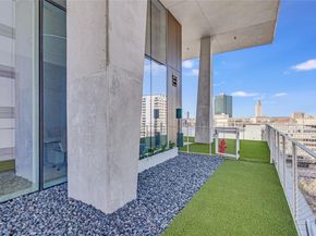 313 W 17th ST 1202, Austin TX 78701