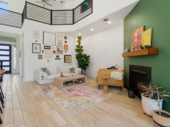 101 Cartwheel BND 52, Austin TX 78738