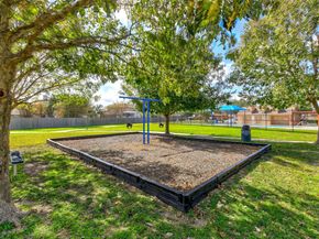 1504 Cora Marie DR, Pflugerville TX 78660