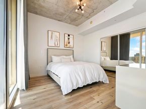360 Nueces ST 3506, Austin TX 78701