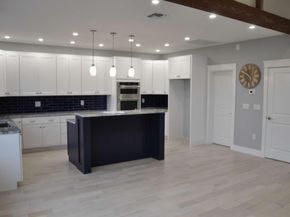 22108-2 Moulin DR, Briarcliff TX 78669